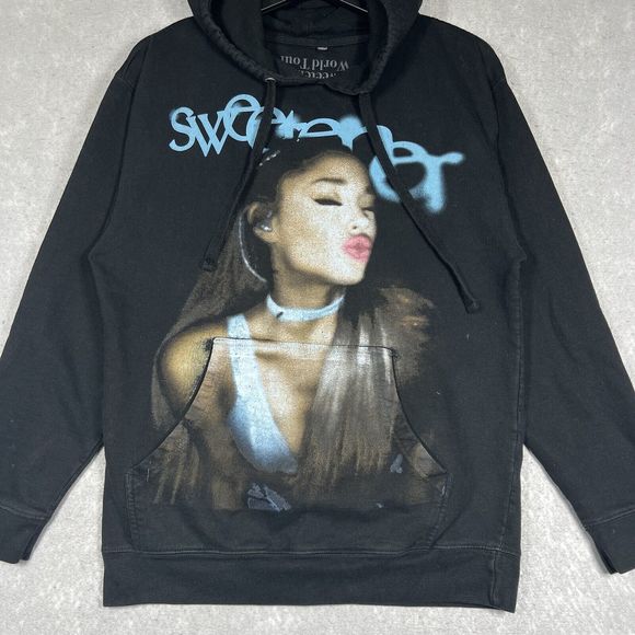 Ariana Grande Sweetener World Tour 2019 Hoodie Ladies Size Medium God Is A Woman - Picture 2 of 10